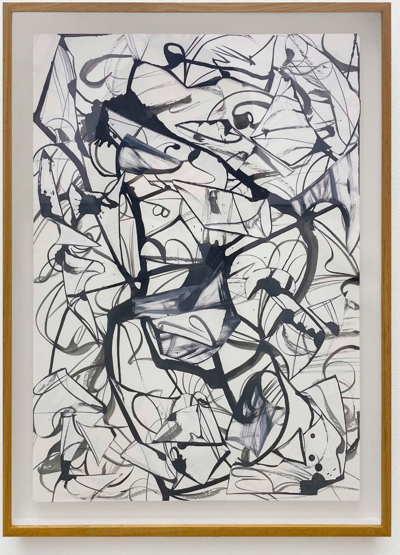 激浪-龙美术馆个展纸本作品预览《破碎地圖 10》