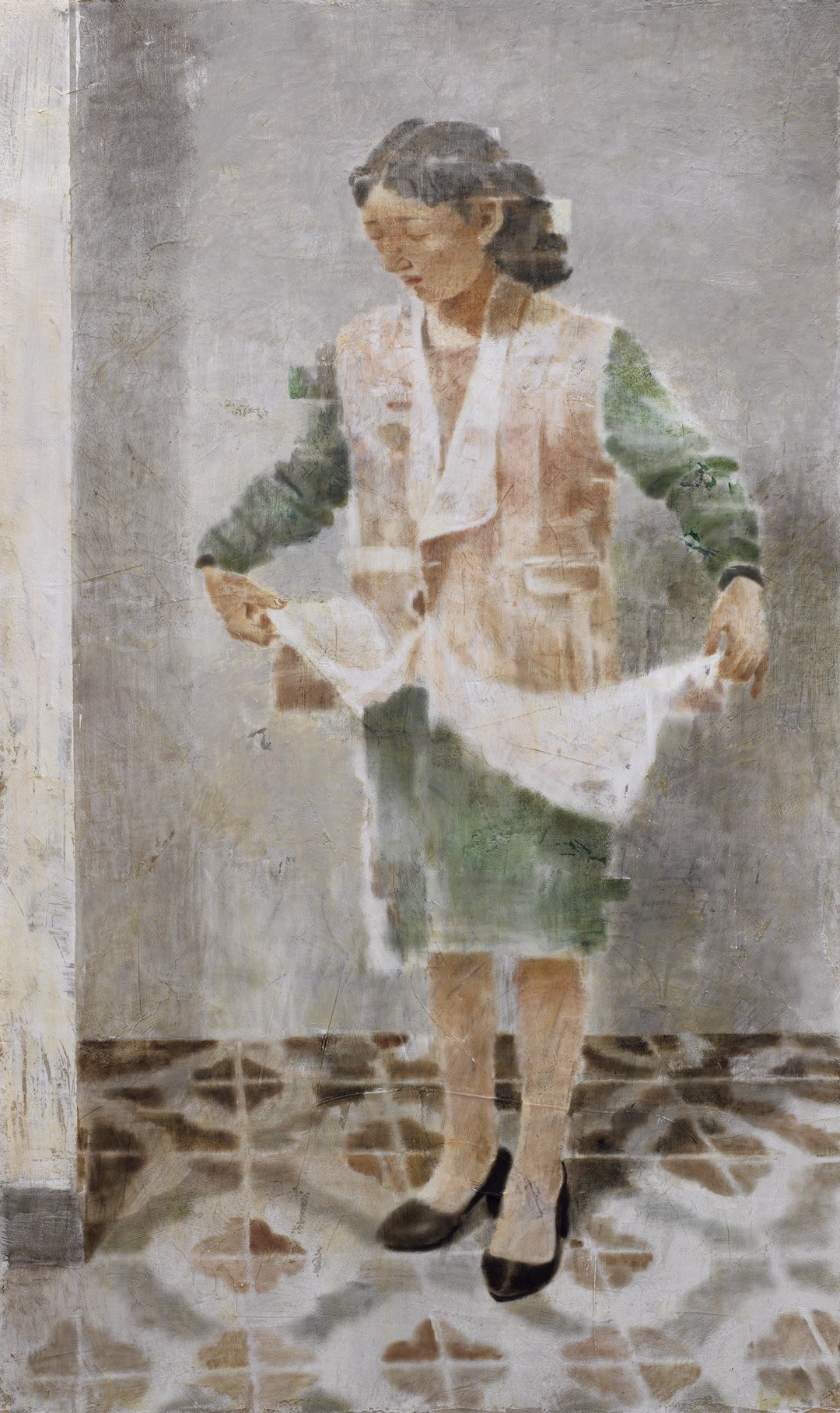 她