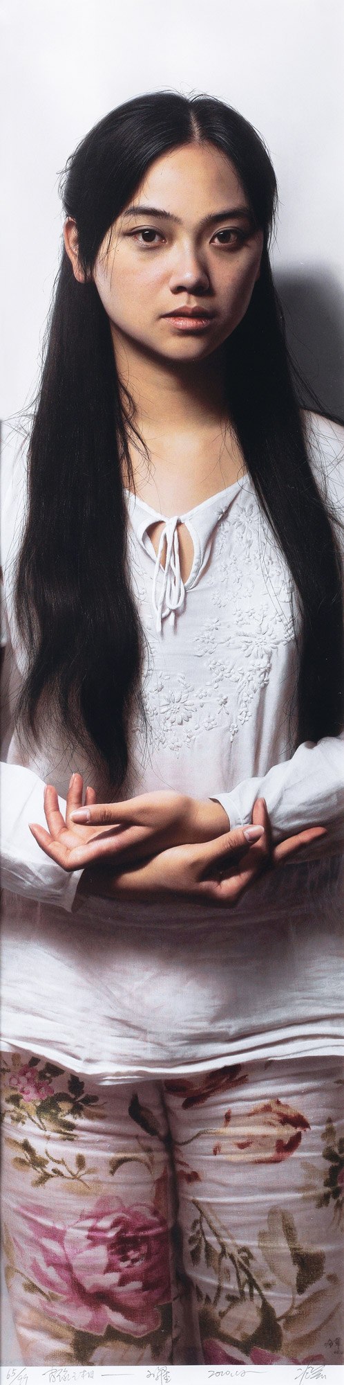 LENG JUN (b.1963) 肖像之相-小罗 portrait of xiaoluo