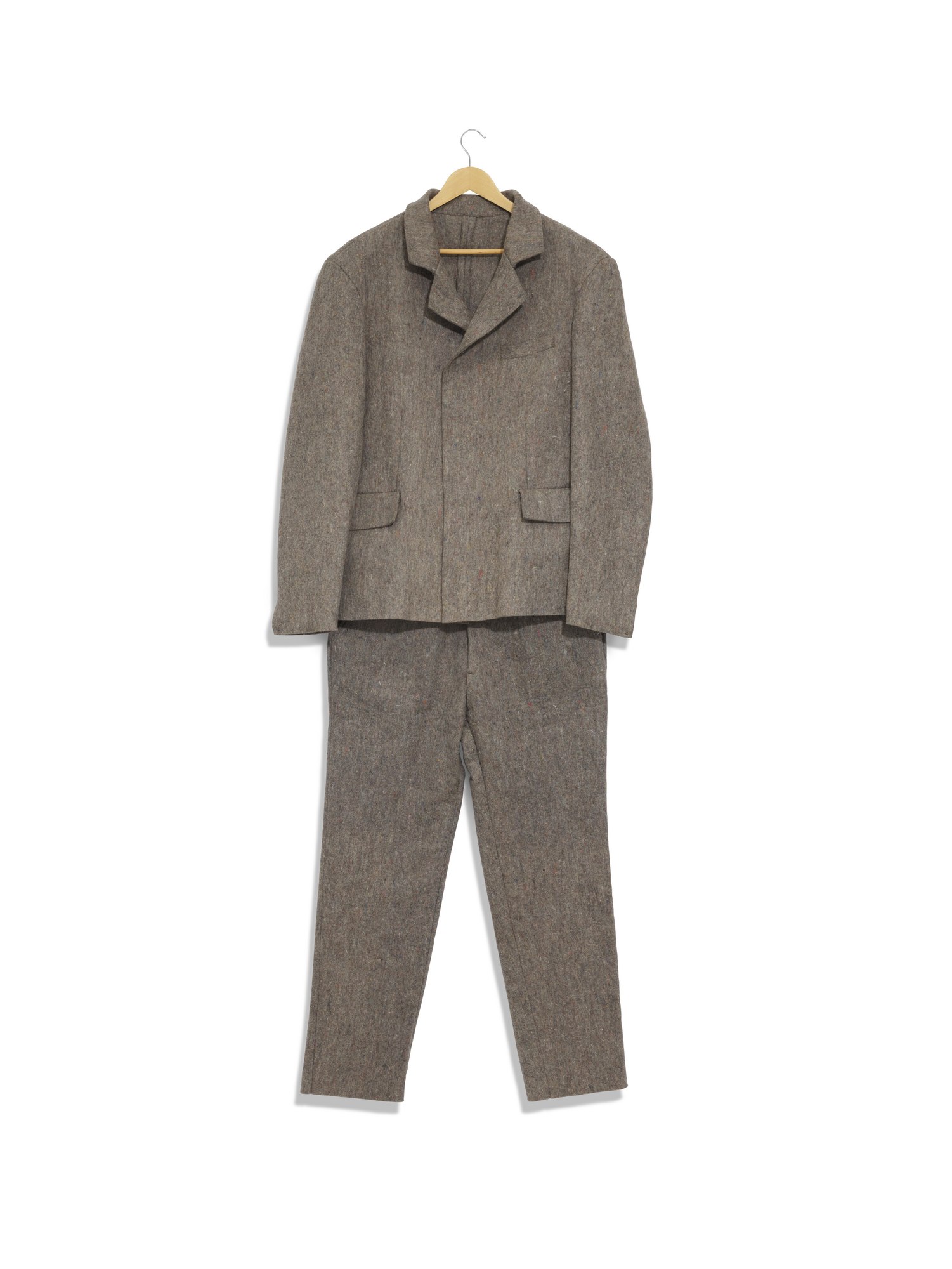 Filzanzug (Felt Suit)